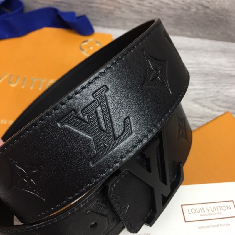 l0vis Vvtt0n belts